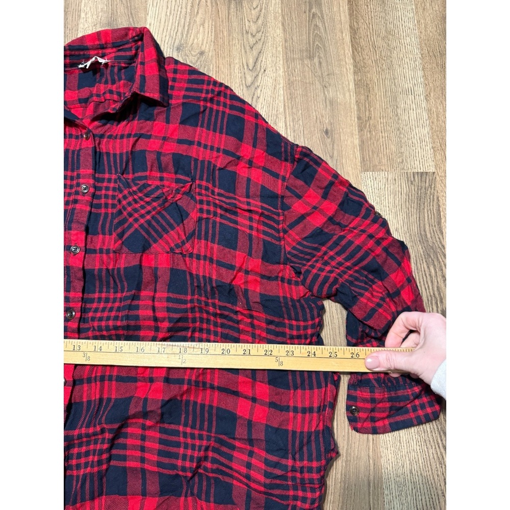 Umgee Shirt, Womens Size Small, Red Black Plaid Long Sleeve Button Up Frayed Hem - Picture 6 of 9